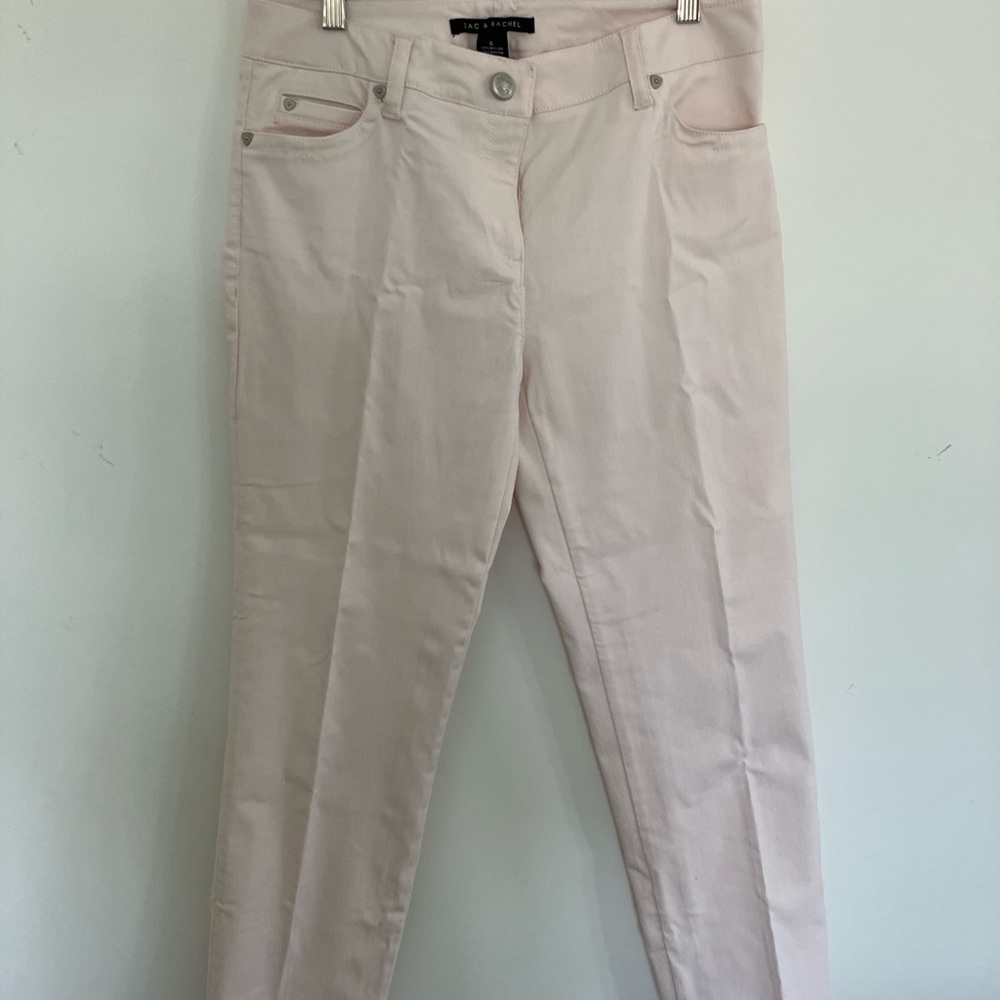 Women’s pale pink Zac & Rachel  5 pocket pants. Size 6
